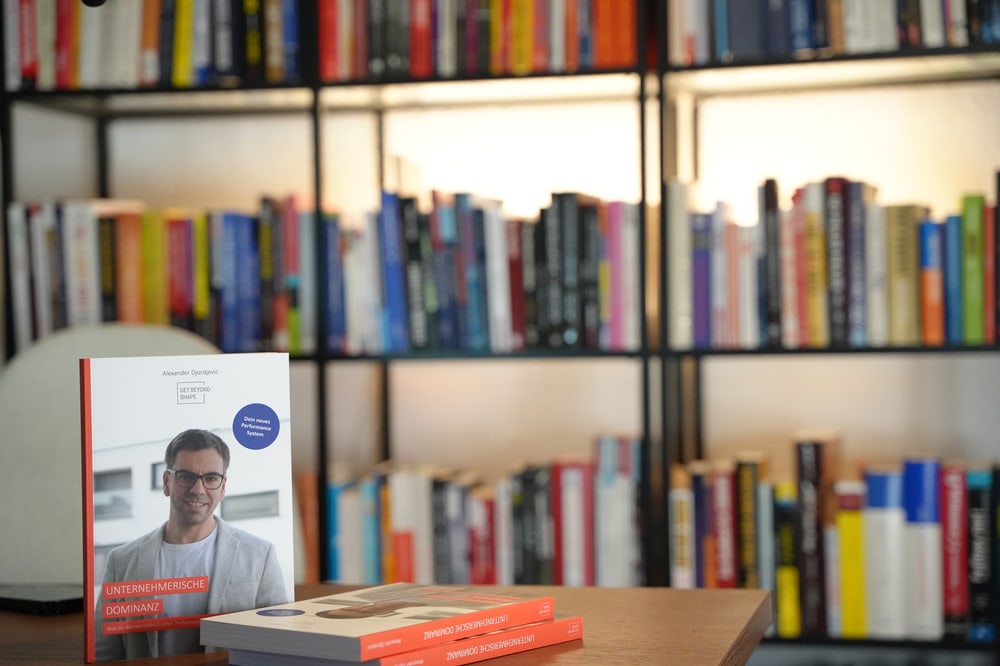 Buchcover: Testosteron wie mit 20 ohne Chemie